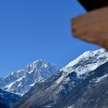 Апартаменты A Casa Di Dona - Du Mont Blanc *