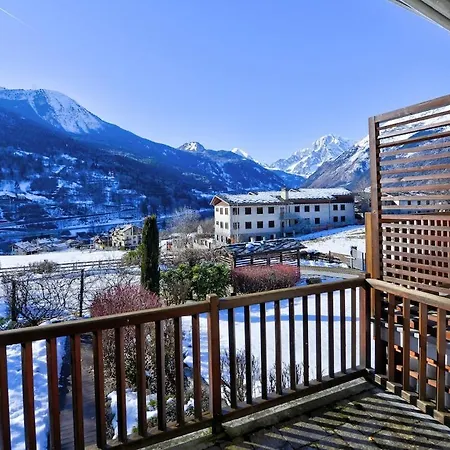 A Casa Di Dona - Du Mont Blanc Апартаменты *